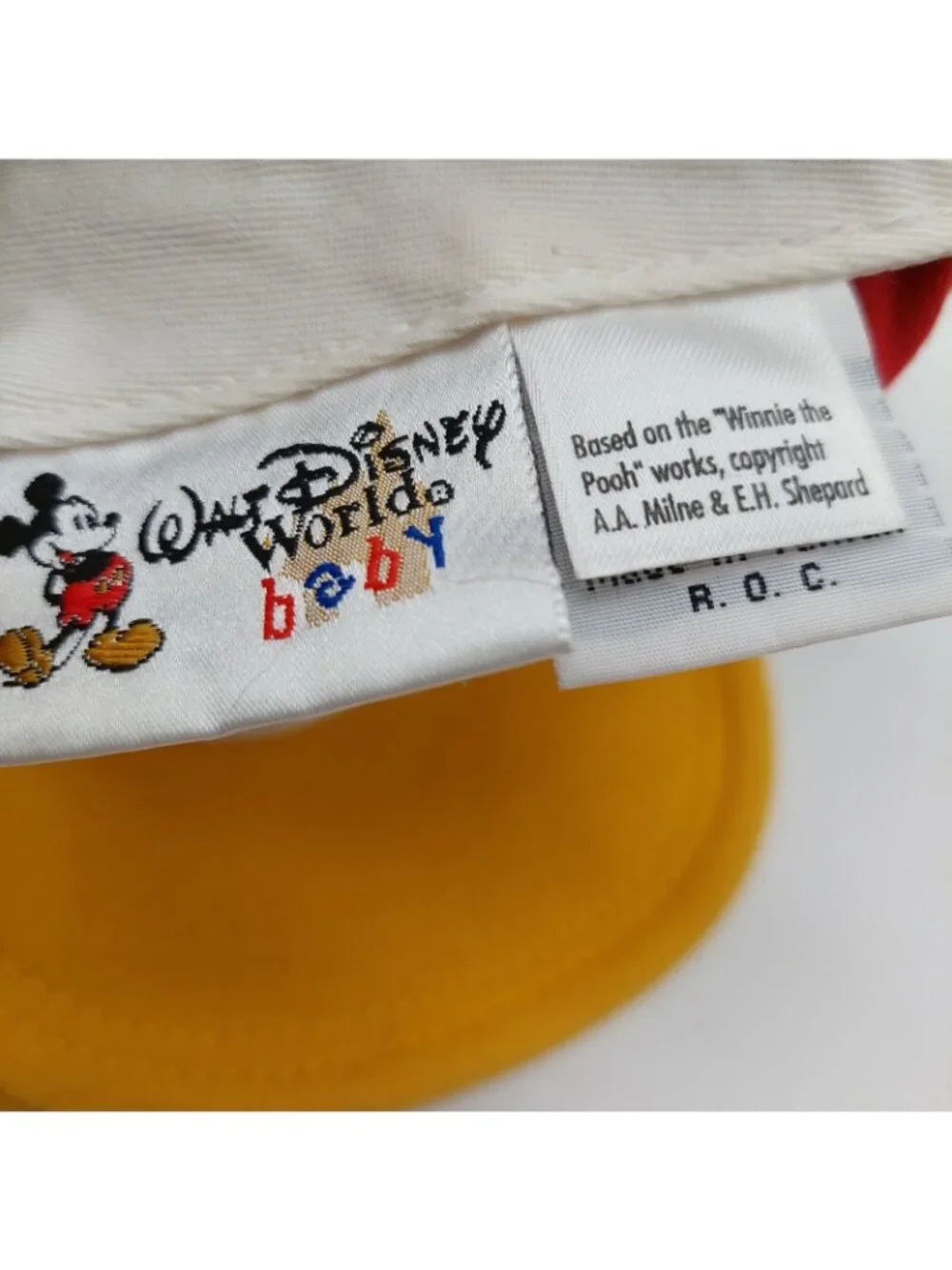 Walt Disney World Kids Baby Winnie the Pooh Fitted Hat Red Yellow READ